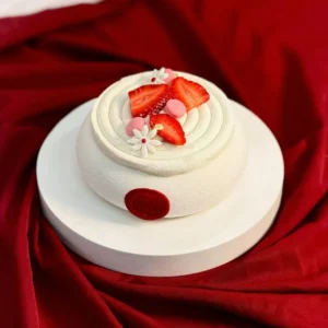 Strawberry Almond Gateau